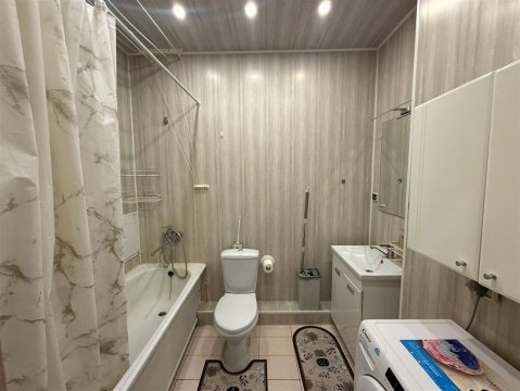 1-к квартира, 7/25 эт., 42м²